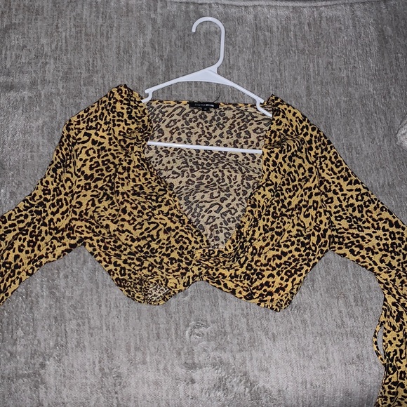 Crop Top - Picture 1 of 2